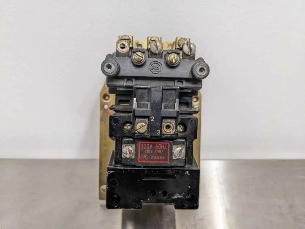 Allen-Bradley 709-AOD103, 709A0D103, Size 0 Motor Starter 3, 5HP