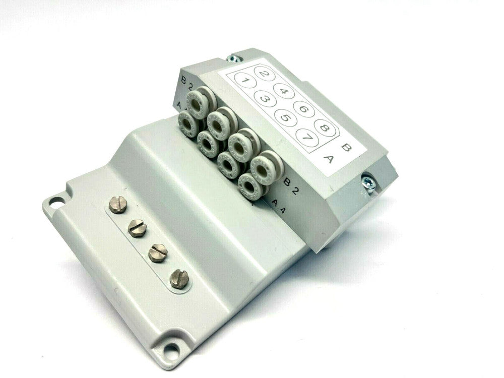 SMC SS5YJ3-B-X654-Q Manifold Body w/ x2 SYJ3230-5G-Q Valves