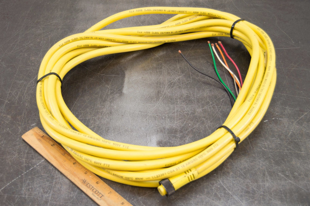 Lot of 3 Woodhead Brad Harrison 106000A01F300 600 Volt 8 Amp 30' Cable Wire