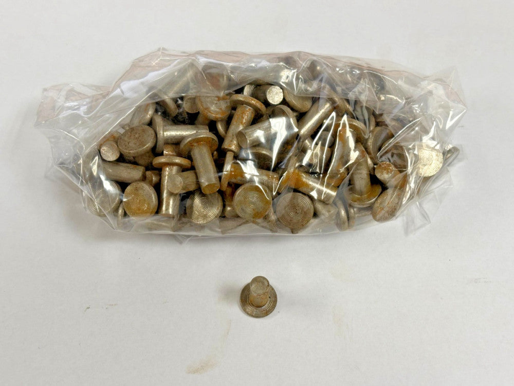 3/4" TINNER RIVETS HEAD DIA: 1/2" HEAD HEIGHT: 1/16" LOT OF 100
