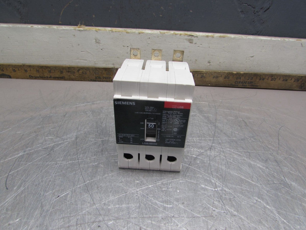 SIEMENS LGB3B050 ,CIRCUIT BREAKER,  3P/ 50A /480V  GOOD TAKEOUT! MAKE OFFER!