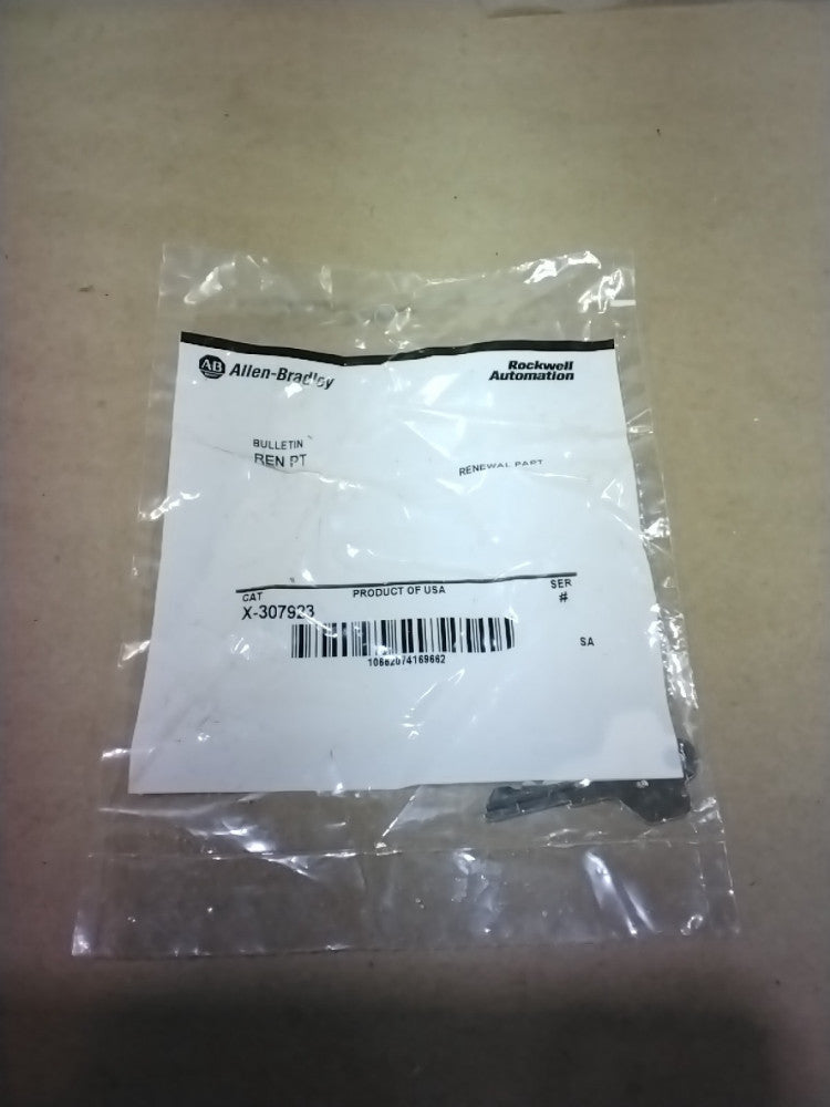 Allen Bradley X-307923 KEYCYLINDER LOCKFOR PUSHBUTTON SWITCHSERIES KEY D025