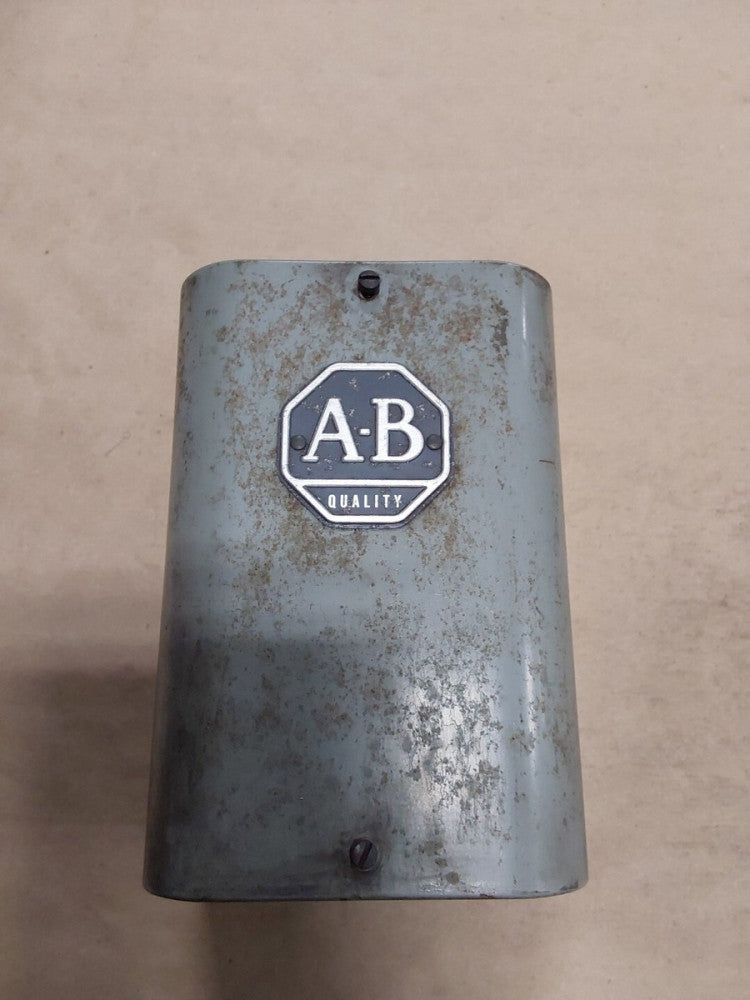 Allen Bradley 350-BAV Reversing Drum Switch..