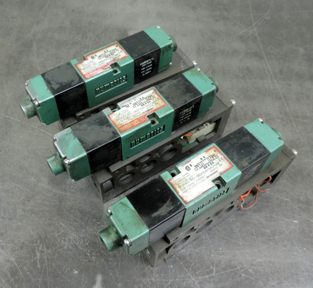 Numatics 082SS615K019M Valve  120 V 150 PSI Lot of Three (3)