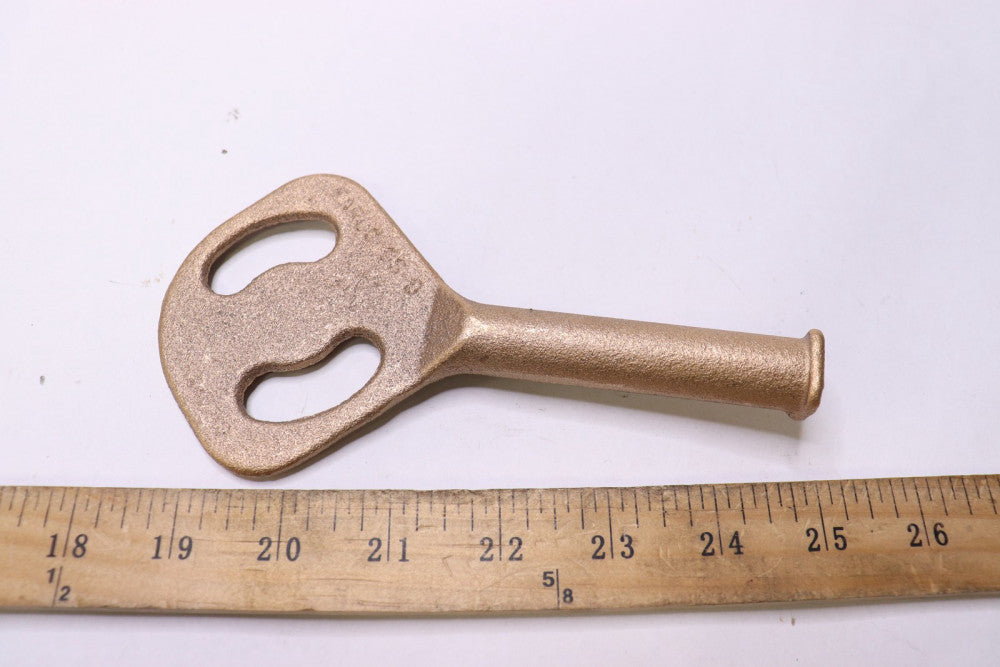 Hubbell Overhead Stirrup Post Bronze GH275C