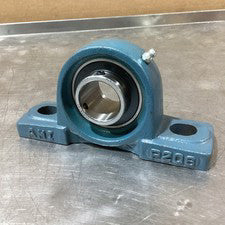 Peer UCP206-20, 1 1/4" Shaft, Pillow Block AMI UC206-20 P206