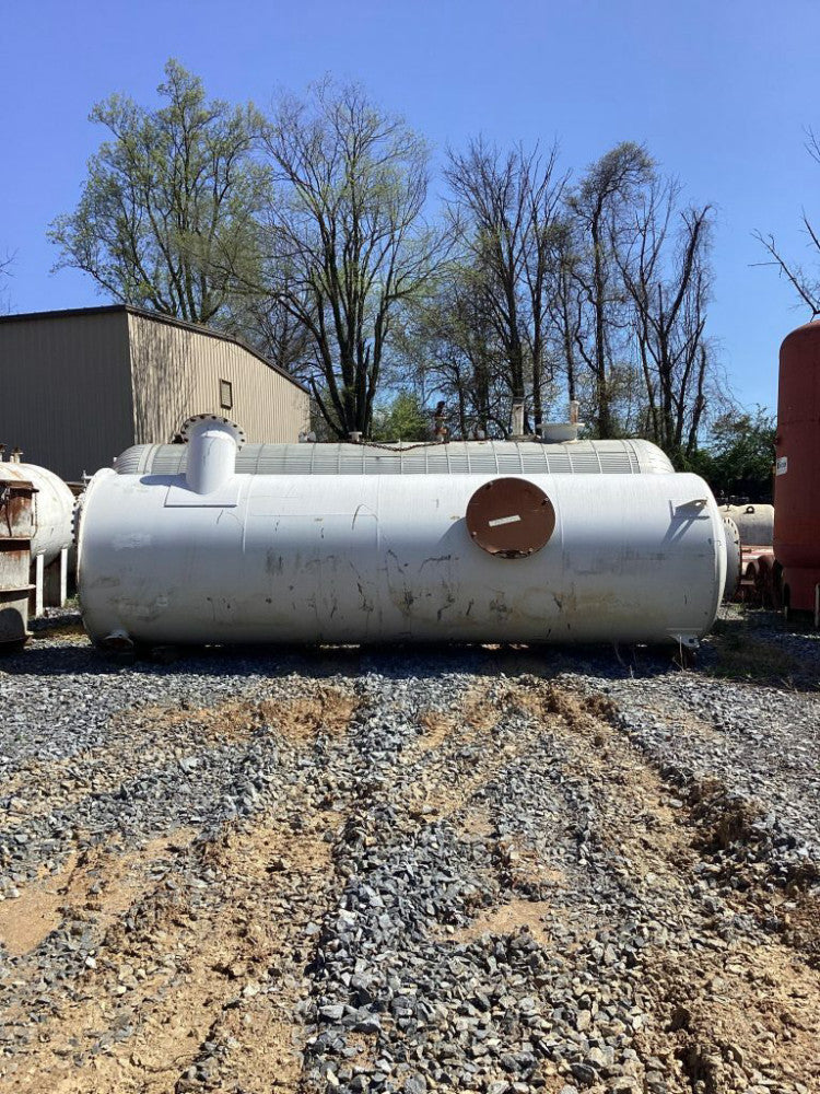 Universal Silencer Vertical Steel 4000 Gallon Tank; Model URSX-24