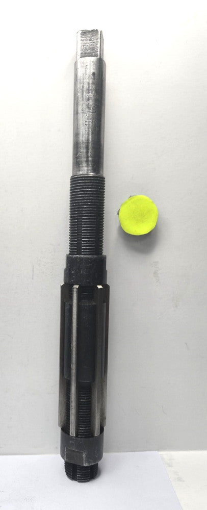 ADJUSTABLE HAND REAMER 1-11/32"-1-1/2"