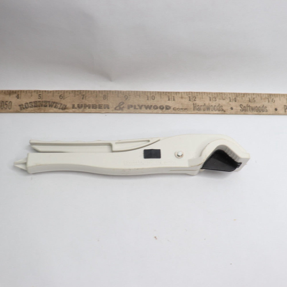 Pipe Cutter Max 32mm