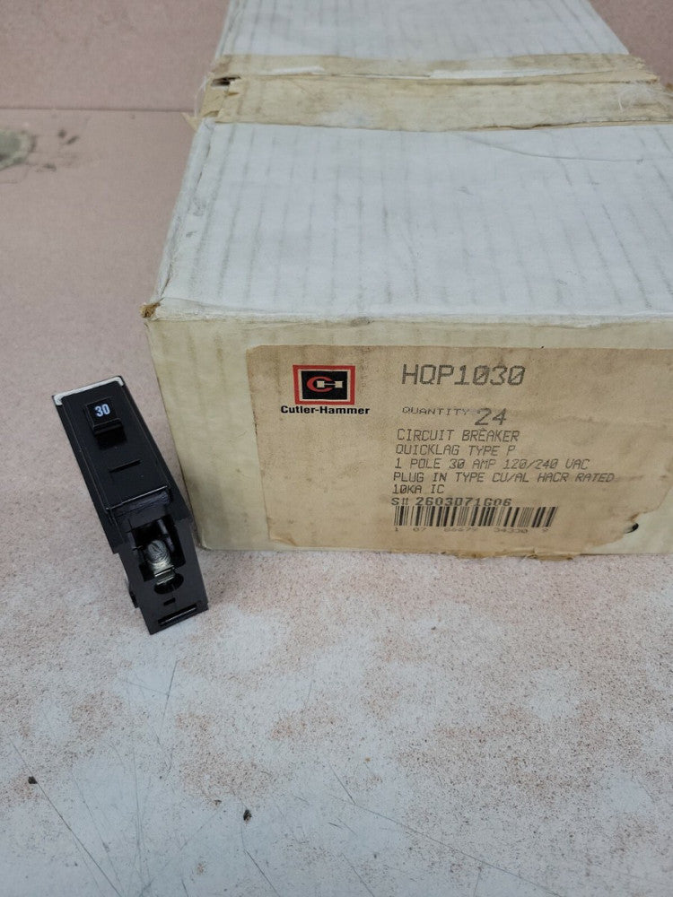 HQP1030 CUTLER HAMMER NEW OLD STOCK 