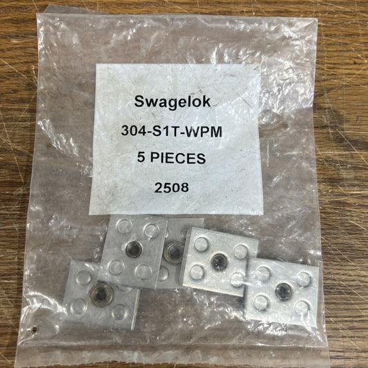 5-Pack Swagelok 304-S1T-WPM Twin Support Metric Weld Plate
