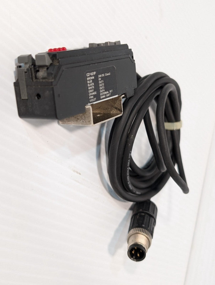 Keyence CZ-V21P Digital RGB Sensor+Returns