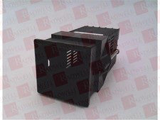 RED LION CONTROLS RCT48113 / RCT48113 (NEW IN BOX)