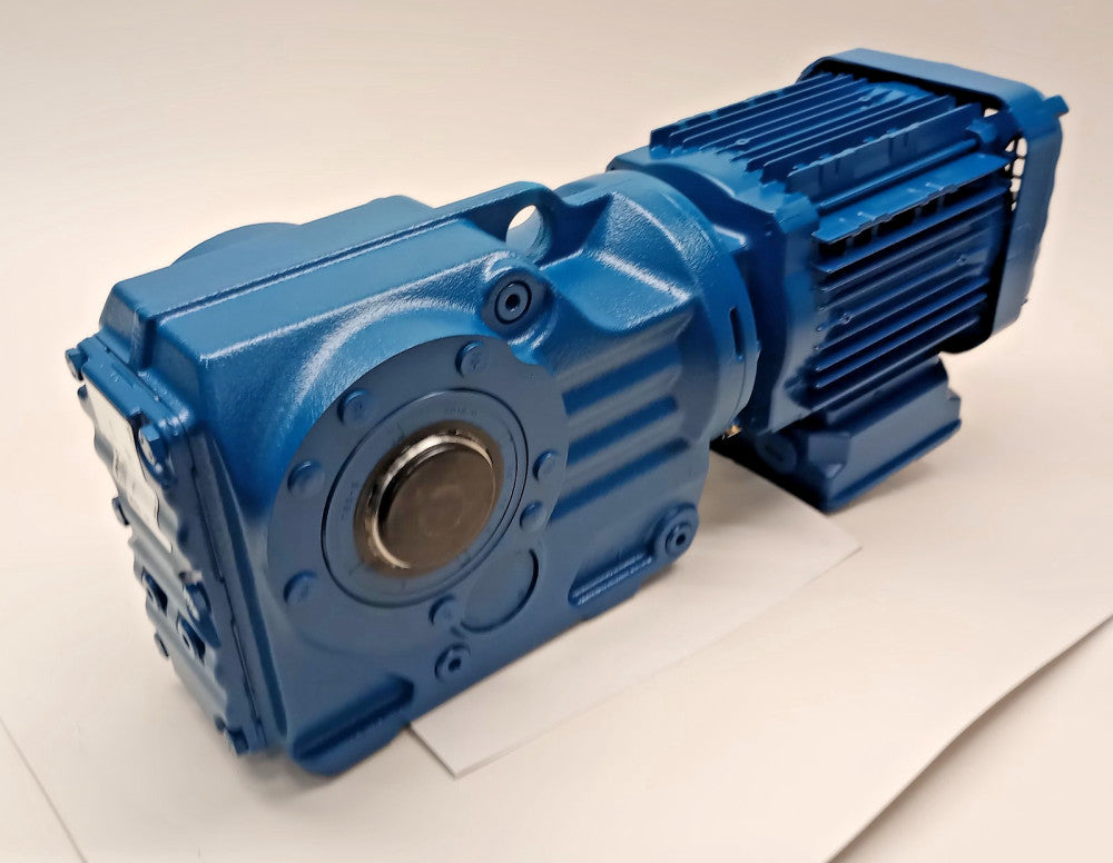 SEW EuroDrive KA37-DRN71M4-24.99 GearMotor 3ph 0.5hp 230/460V 1730/69rpm 24.99:1