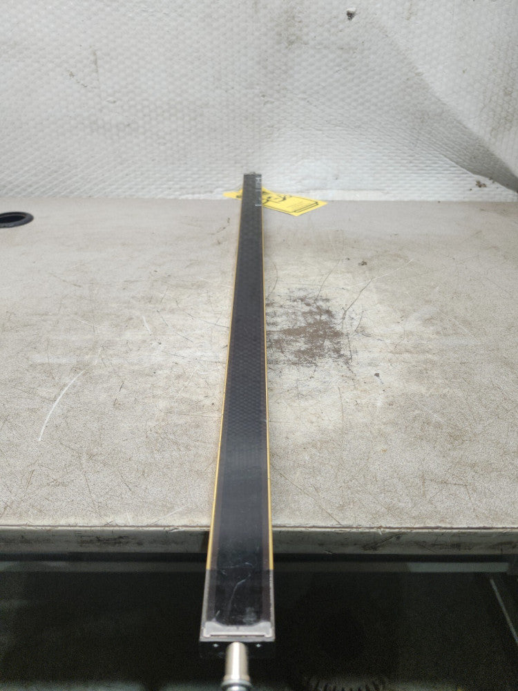 USED OMRON SAFETY LIGHT CURTAIN F3SJ-A0731P14-L