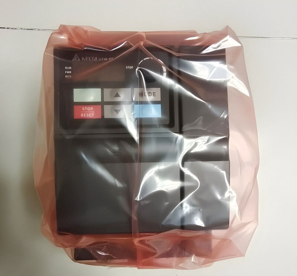 1PC Brand NEW DELTA VFD037EL23A Inverter 3.7KW