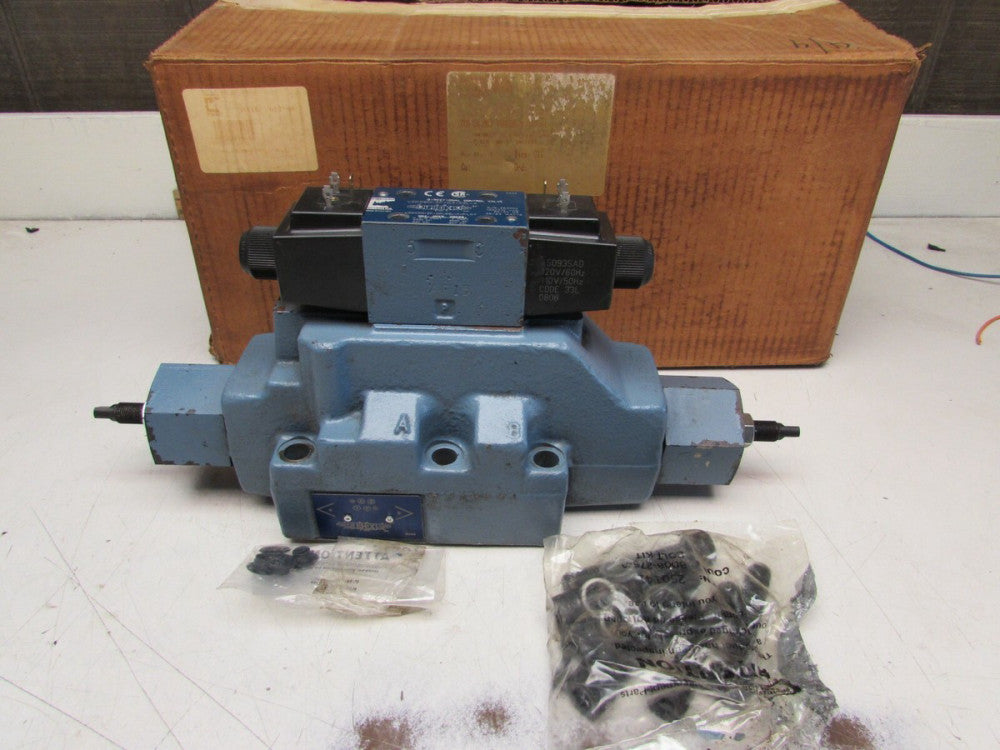 CONTINENTAL HYDRAULICS VSD08M-3F-G3-33L-A , DIRECTIONAL VALVE, NEW! MAKE OFFER!
