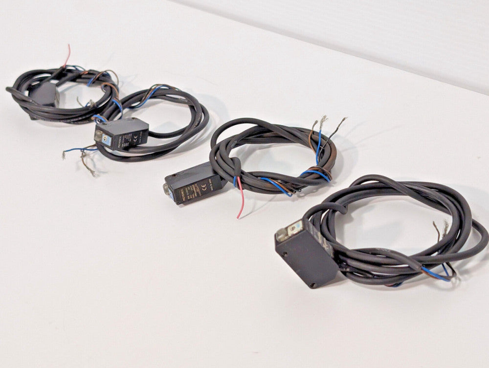 Lot of 4: Keyence Photoelectric Sensors, PZ-M11, Unknown, Parts, 12-24 VDC