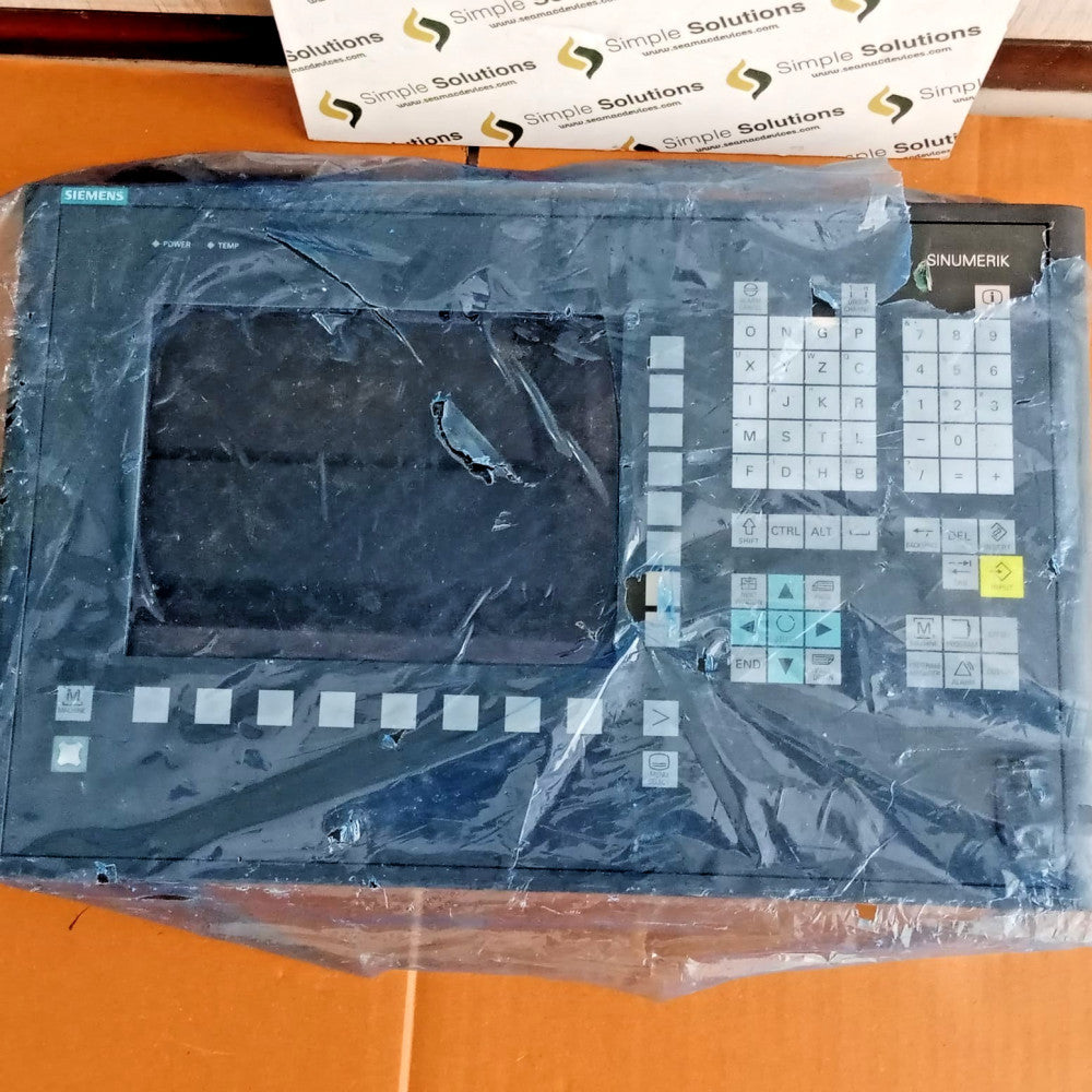 1PC- SIEMENS 6FC5203-0AF00-0AA1 SINUMERIK operator panel front OP 010,10.4" TFT