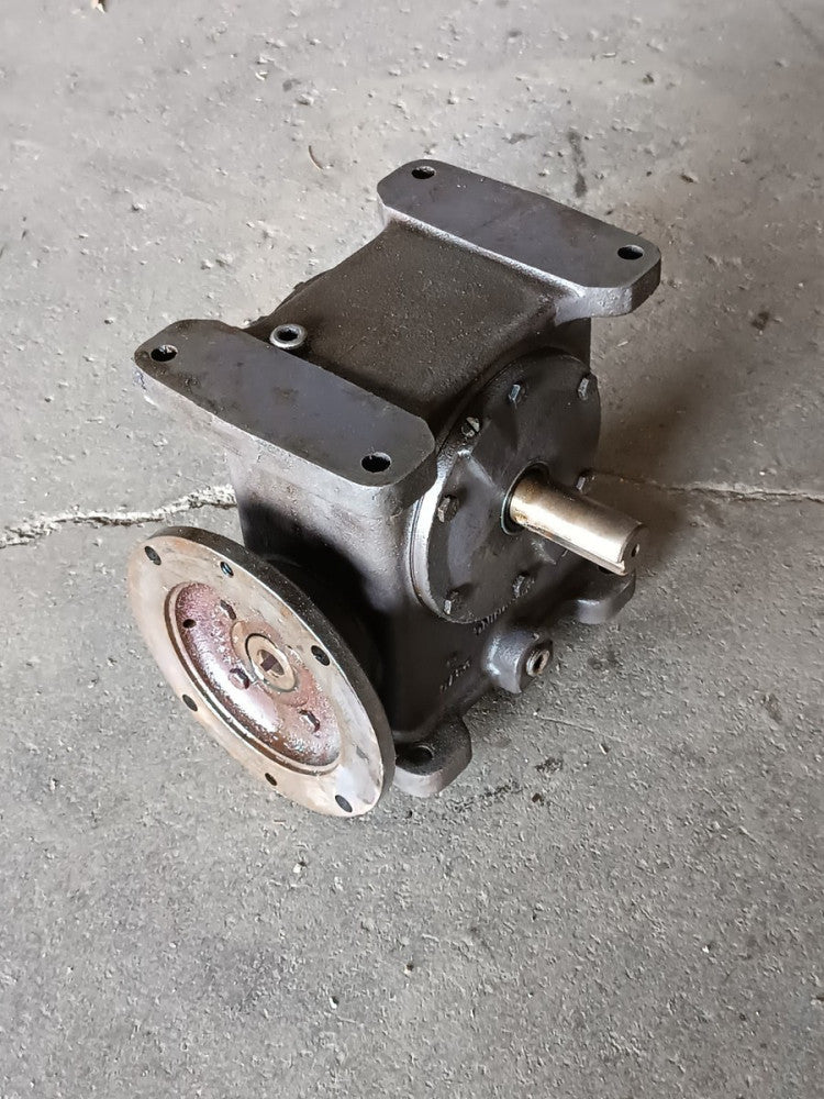 Browning 237U Right Angle Wormgear Gear Reducer Untested, May Not Work