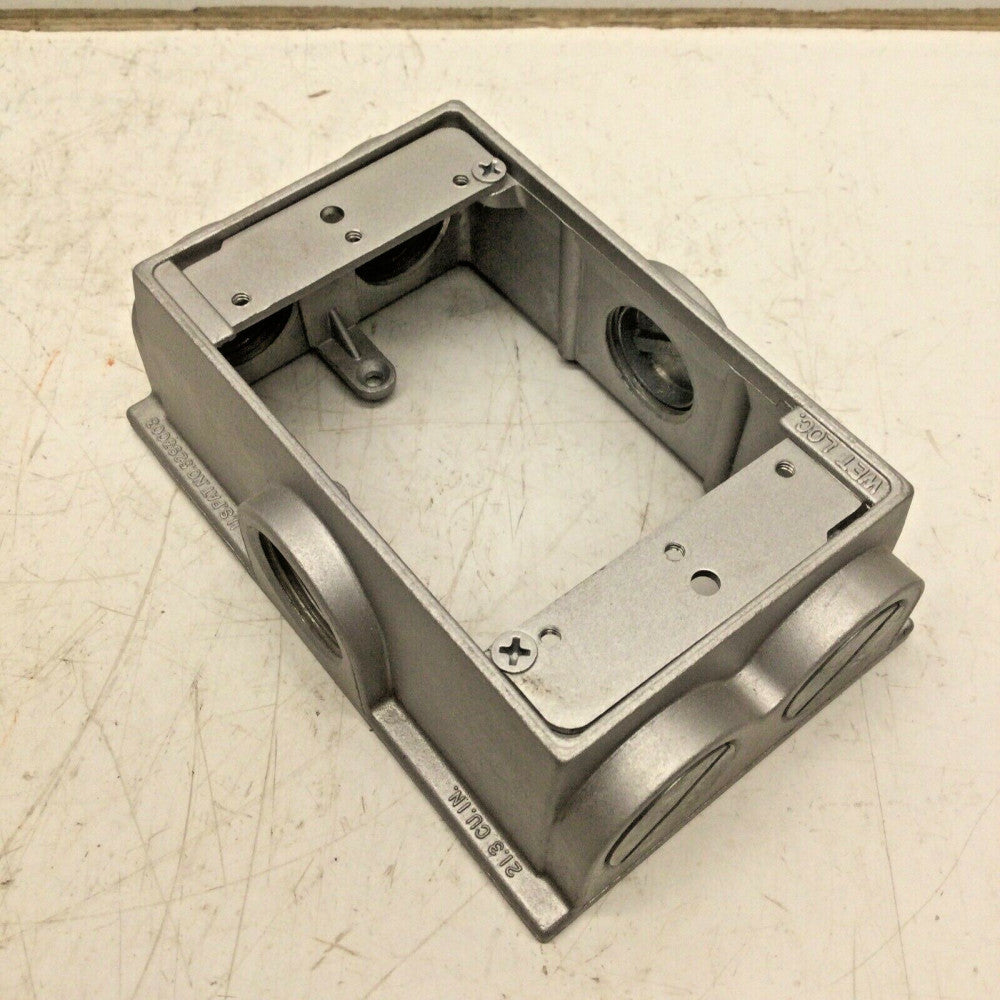 RED DOT IHEF6S2-2 Flanged Box Etension Adapter, 1 Gang - 6 Outlets, 3/4”