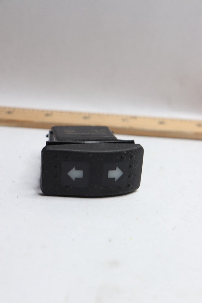 SPDT 3 Position Switch 86313950