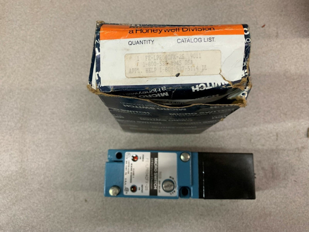 NEW IN BOX HONEYWELL SWITCH FE-LPR04CFX-2S