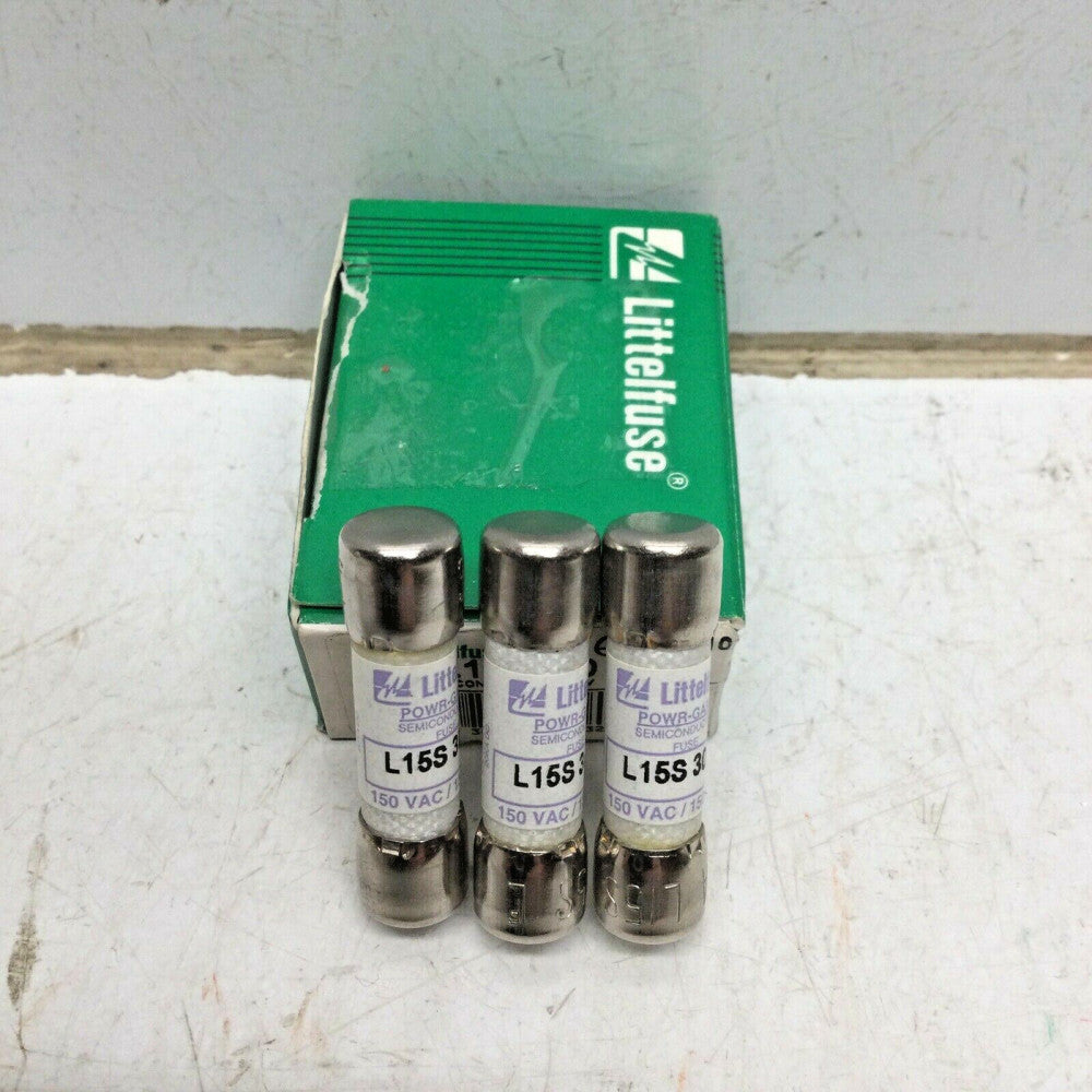LITTELFUSE L15S 30 POWR-GARD SEMI-CONDUCTOR FUSE 30 AMP 150VAC/VDC (LOT of 3)