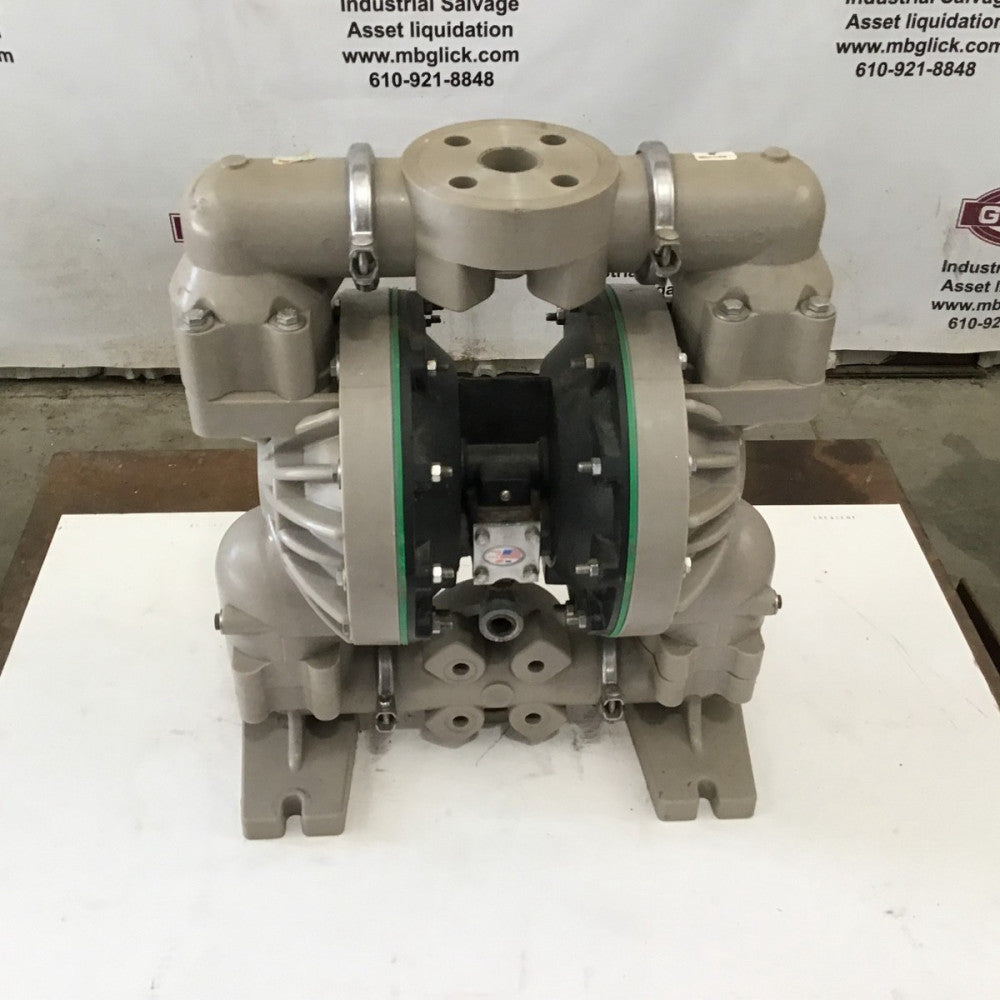 IR ARO 0661U3-344-C Air Operated Pump Maximum Working Pressure 120PSI 8.3Bar