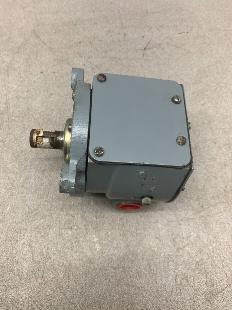 NEW NO BOX ALLEN-BRADLEY SPEED SWITCH 808-J2 SERIES F
