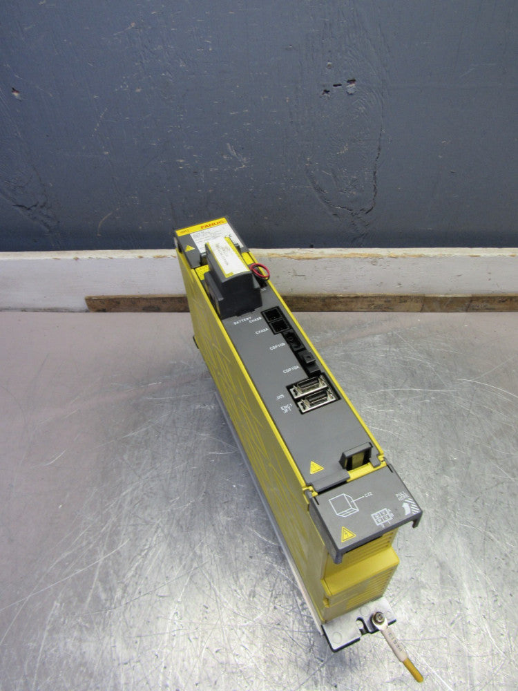 FANUC A06B-6114-H104 SERVO AMPLIFIER  SER-D 4.5KW 13AMP XLNT USED TAKEOUT !!