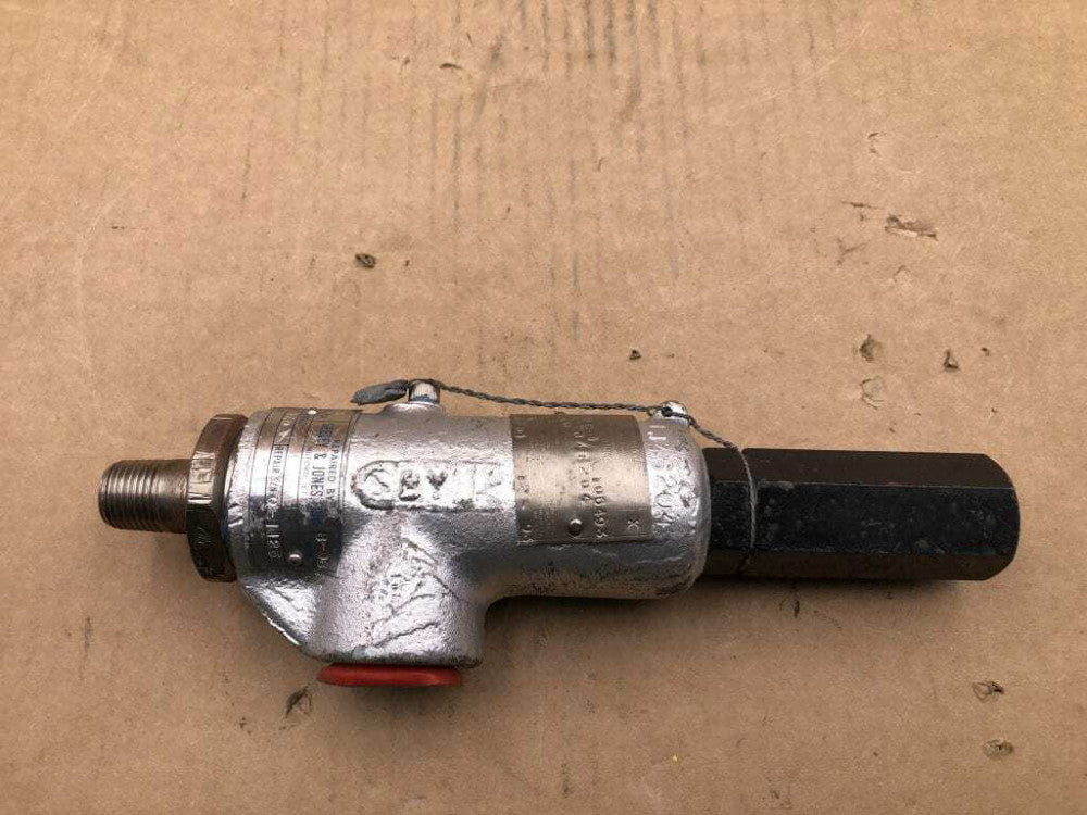 Dresser 1990C-1 1/2" Consolidated Safety Relief Valve , Steel 140PSI 34GPM