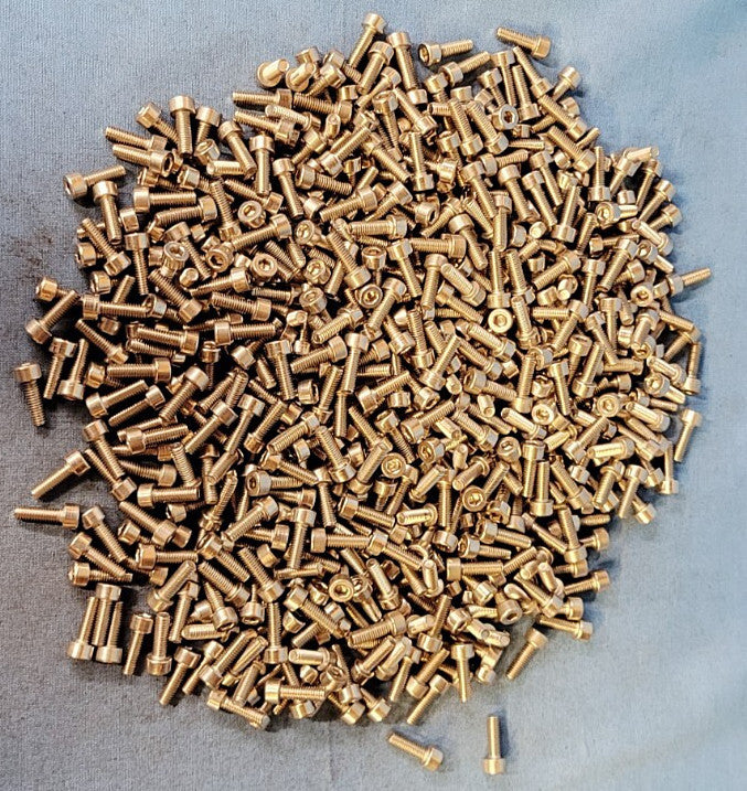 SOCKET HEAD CAP SCREW M4-0.7 X 12MM STAINLESS STEEL **LOT OF 550**