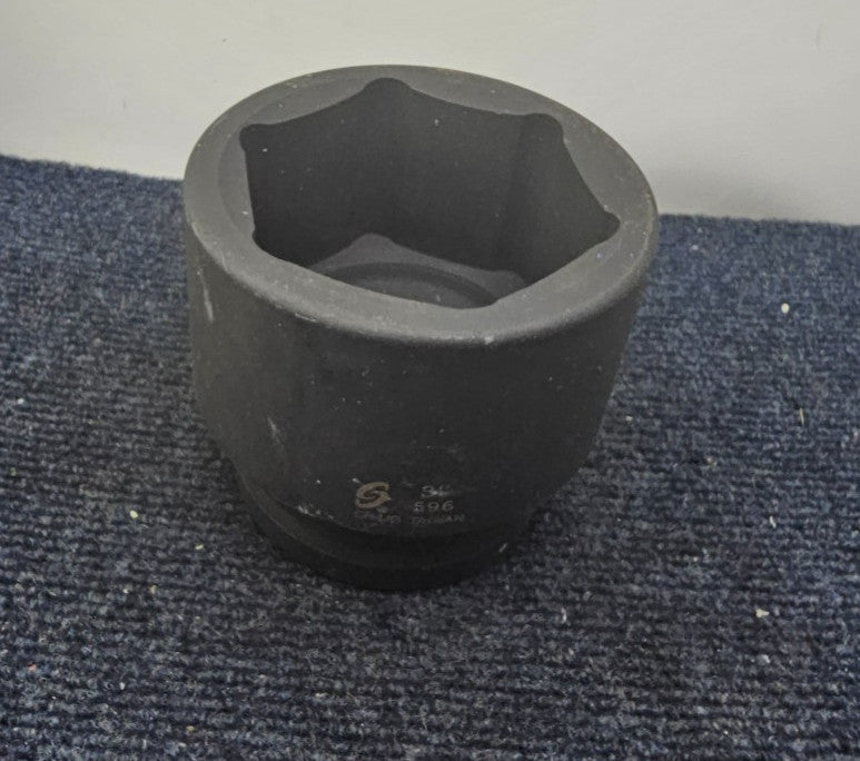 Sunex 596: 1-Inch Drive 3-Inch Deep Impact Socket - 6-Point - Black Oxide