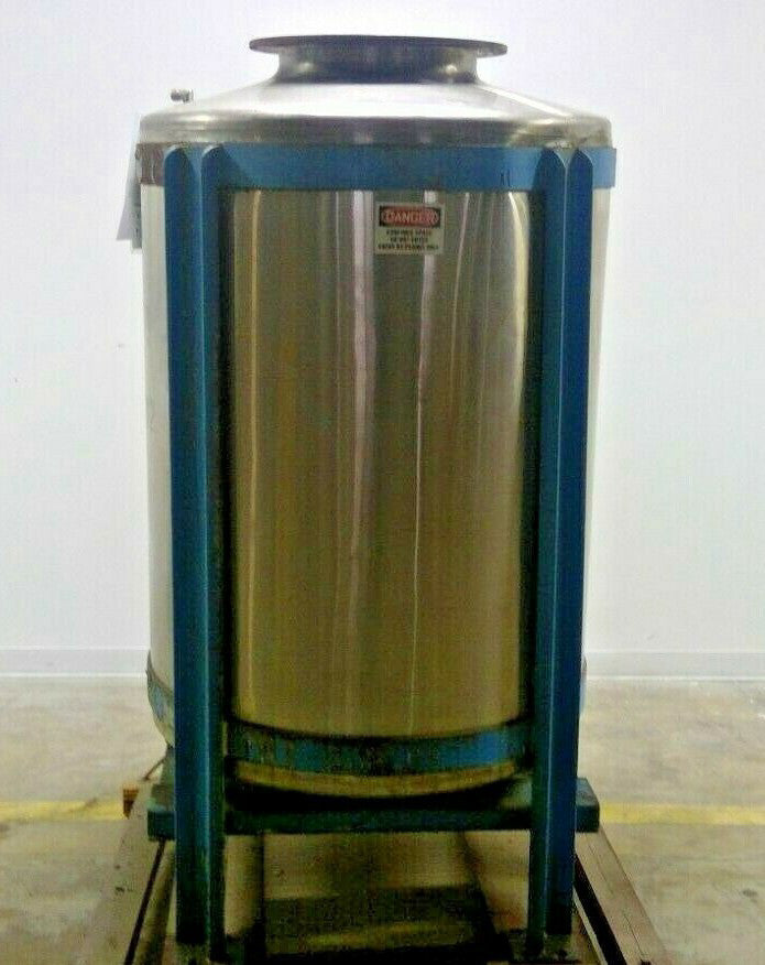 250 gallon, 304 s/s, storage tank with casters