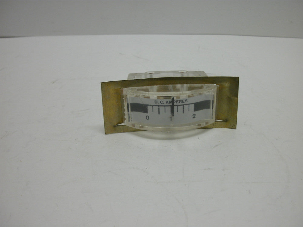 EMICO D-2640-1 DC AMPERES GAUGE 0-2 2 PRONG