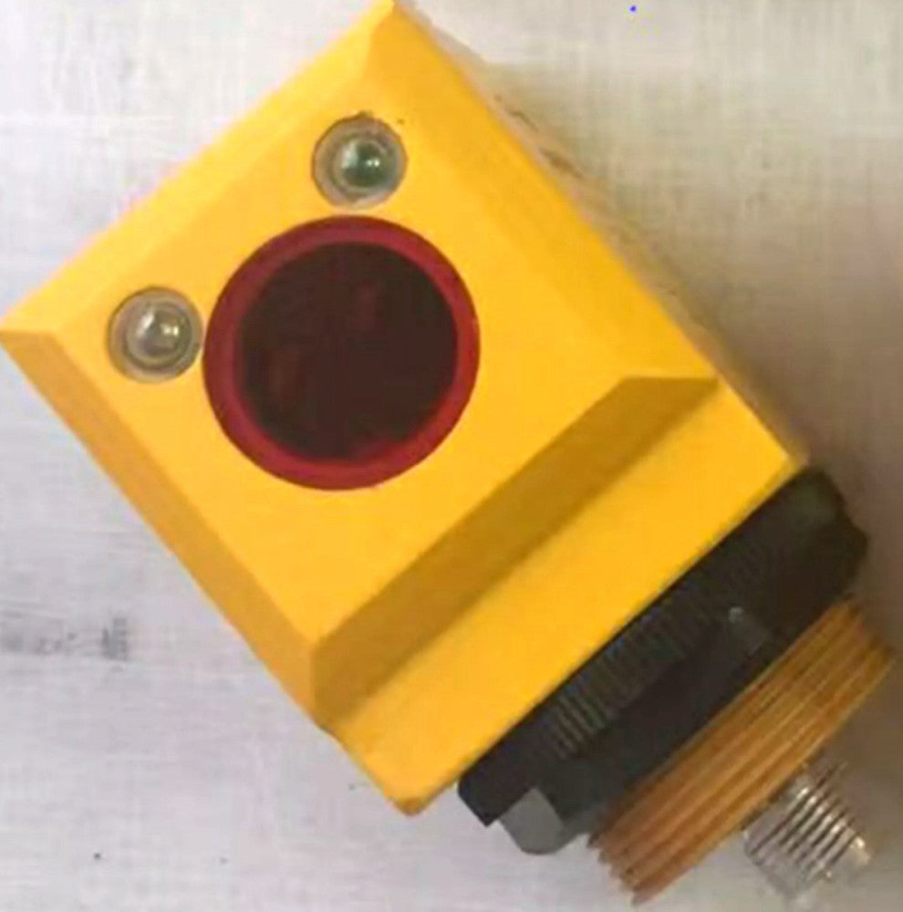 One Brand New BANNER Q40SP6FF200 Photoelectric Sensor