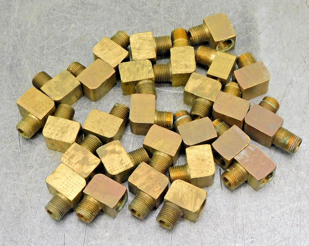 Parker Brass Street Elbow 90° 1/8" NPT Male x Female Lot of Twenty-Six (26)