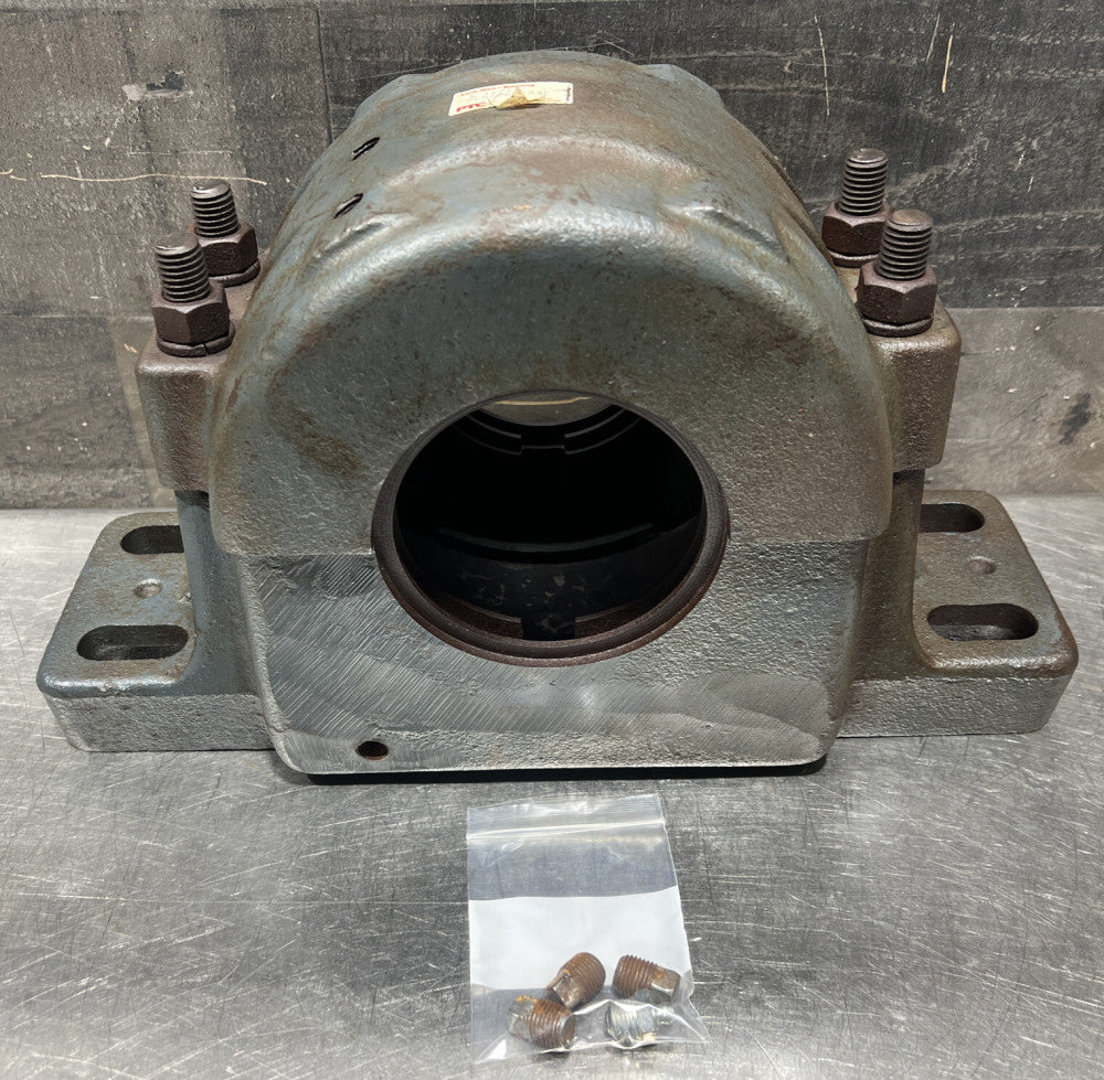 LINK BELT Pillow Block Bearing Housing PTC PLB6863FR3 Nos Surplus. Item ID 4