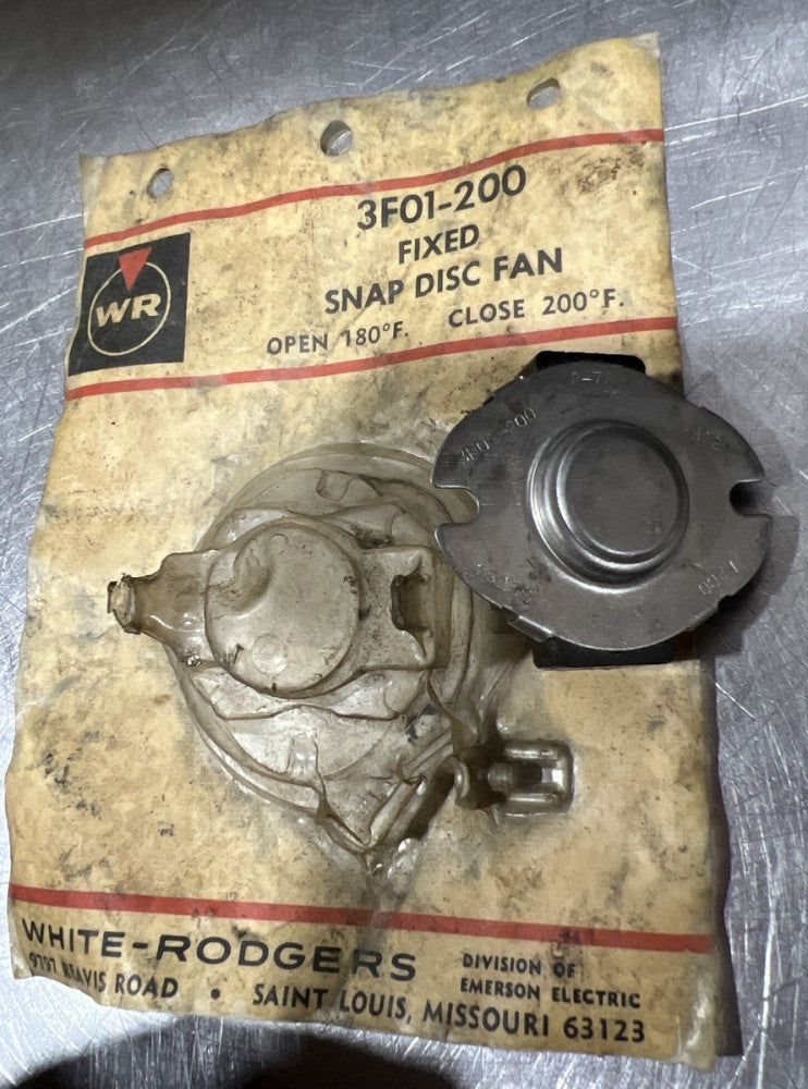 WHITE-RODGERS 3F01-200 SNAP DISC FAN CONTROL Nos Surplus Storage Wear