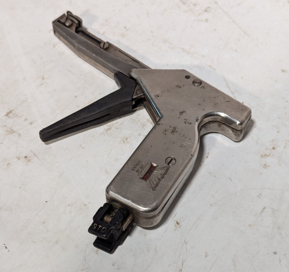 Panduit GS-2B Manual Hand Operated Controlled Tension Cable Tie Tool