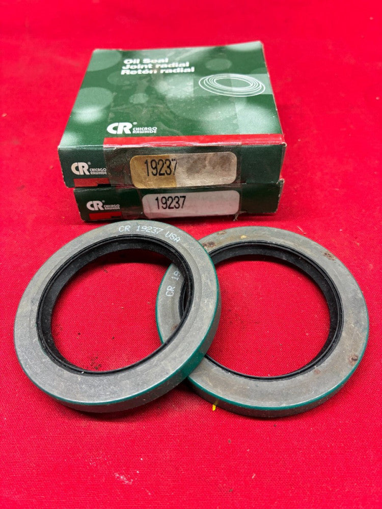 CHICAGO RAWHIDE OIL SEAL 19237 OD: 2-11/16"  ID: 1-7/8"  WIDTH: 5/16" (LOT OF 2)