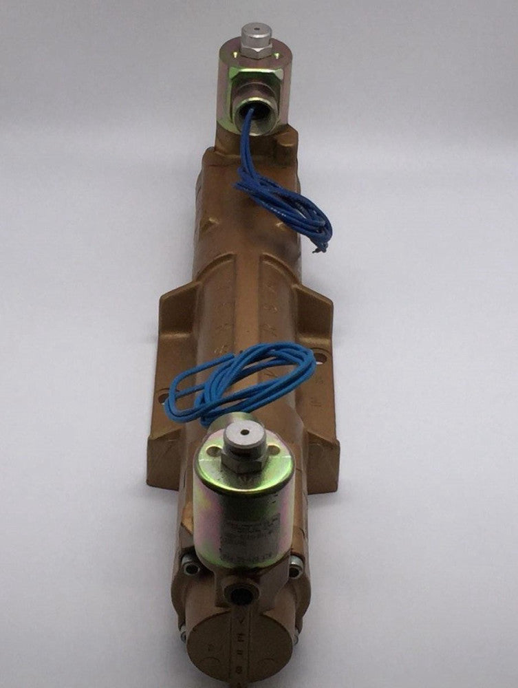 Versa Valves VXX-4713-U-14-120V60 4-Way Solenoid Valve 