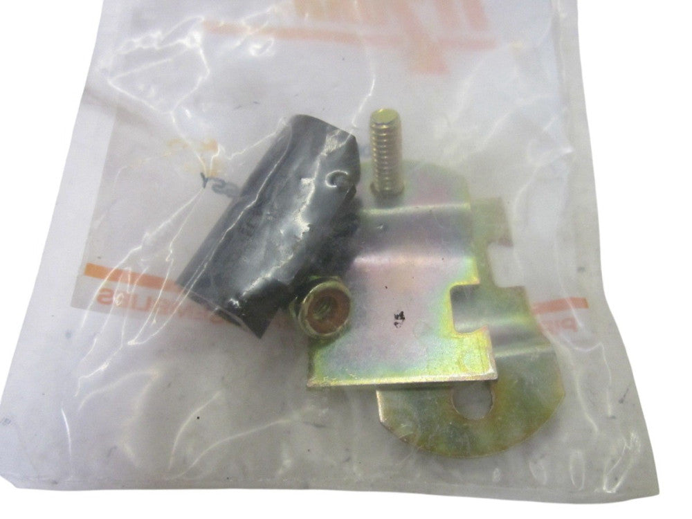 LOT OF 7 HYDRA-ZORB 100050 1/2 OD CLAMP ASSY. NSMP