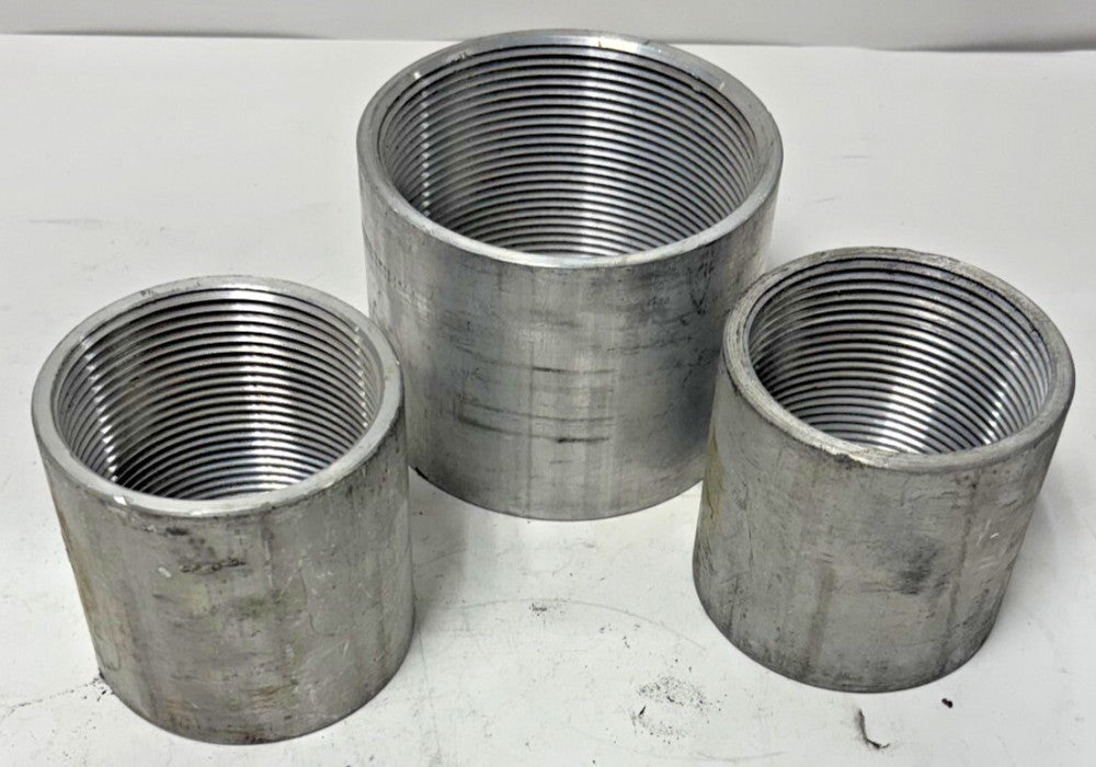 EC THREADED PIPE COUPLINGS LOT OF 3 FEMALE TYPE THREAD SIZE 8 LENGTH 3-1/4"