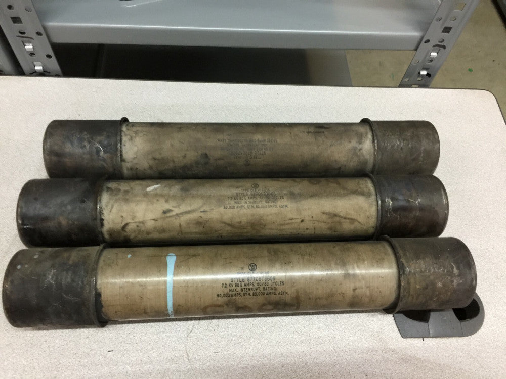 USED (LOT OF 3) WESTINGHOUSE TYPE CLE-1 7.2KV 80E AMPS FUSES 677C573G05
