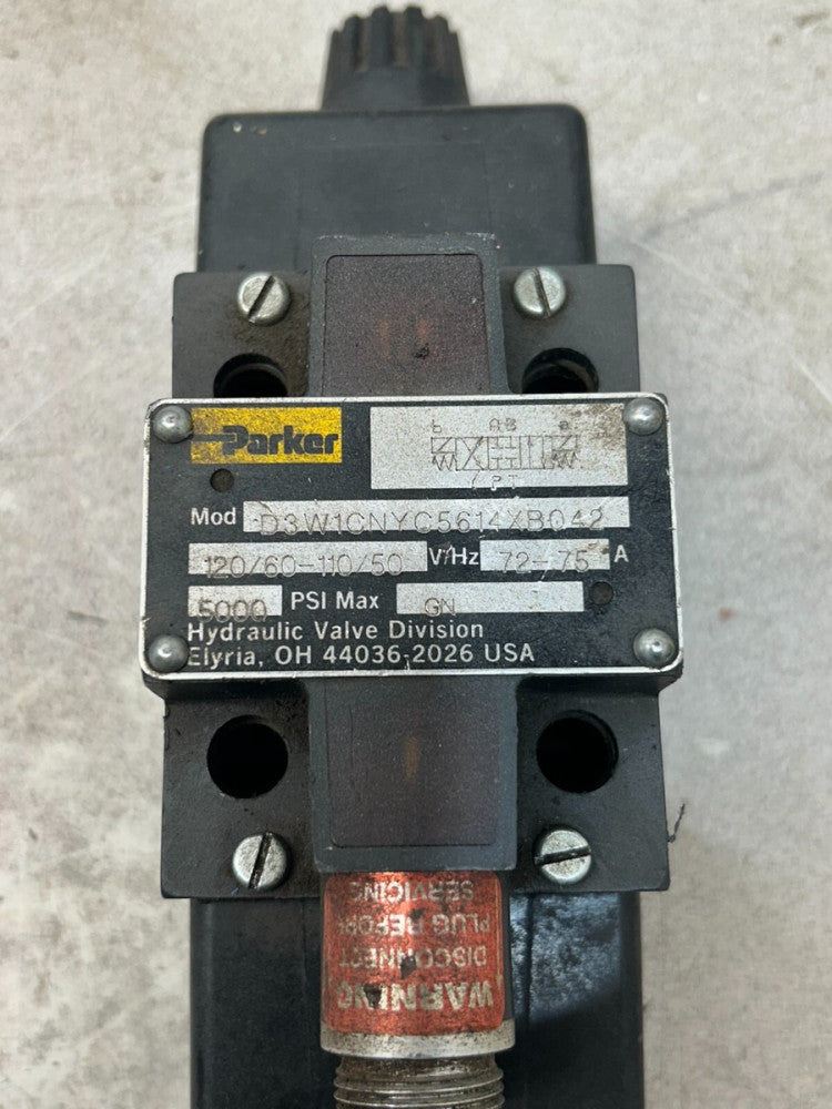 USED PARKER HYDRAULIC VALVE 5000PSI 120/60-110/50 V/HZ D3W1CNYC5614XB042