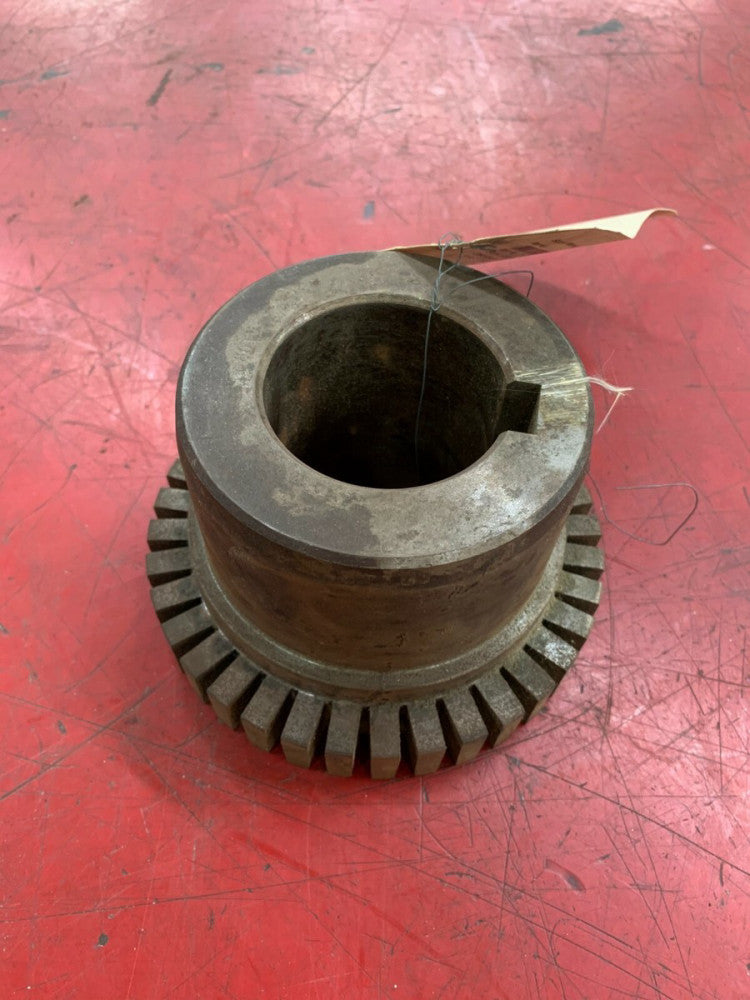 NEW NO BOX FALK 704653 HUB 1080T 2.3750" BORE