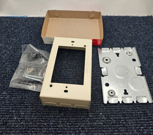 ( QTY 6 ) Legrand Wiremold V5747: Ivory 1-Gang Device Box 1-3/8", Shallow