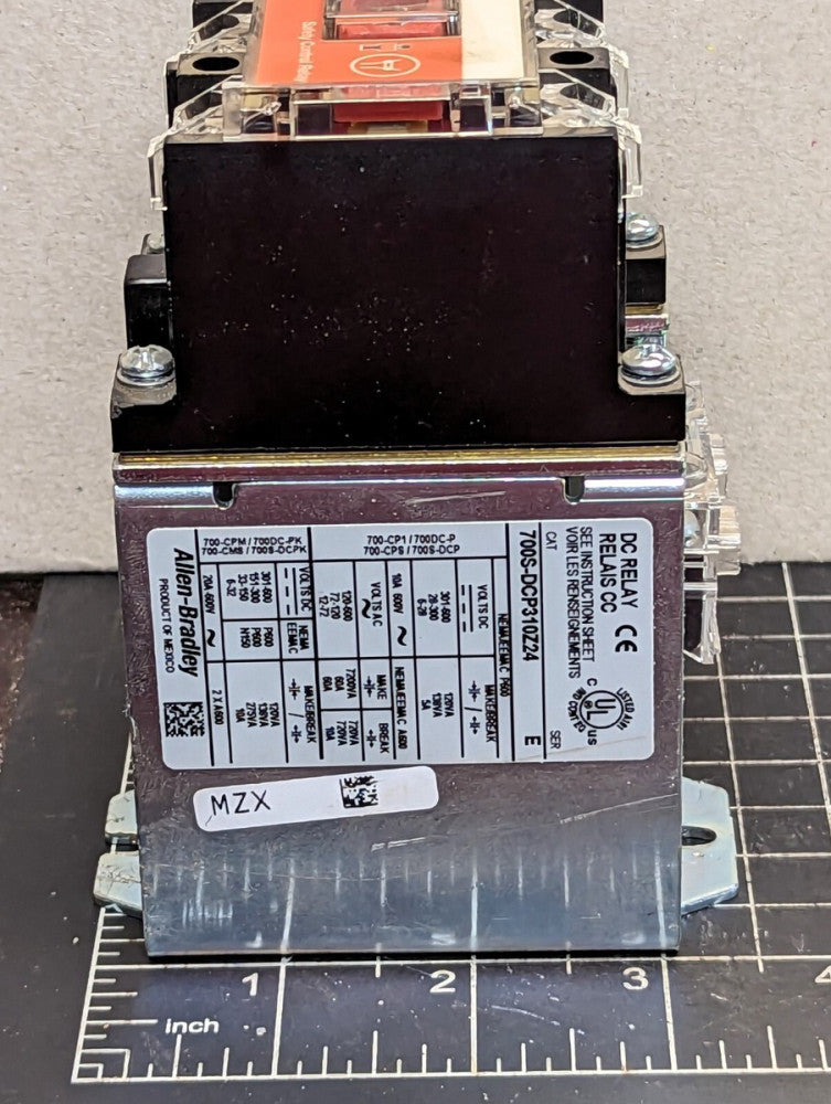 Allen-Bradley 700S-DCP310DZ24 Safety Control Relay Series E Working Pull [B1BB]